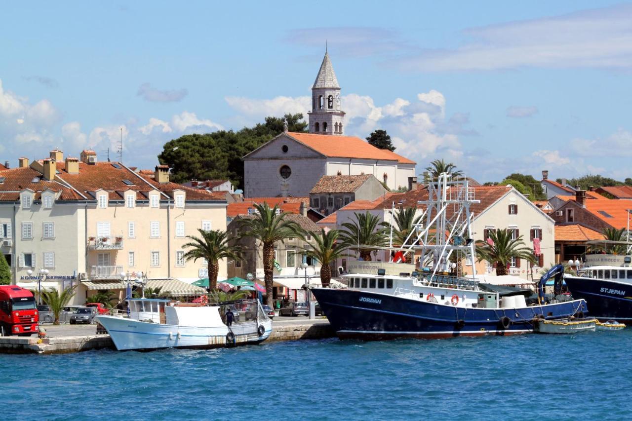 Apartments With A Parking Space Biograd Na Moru, Biograd - 15661 Exterior photo